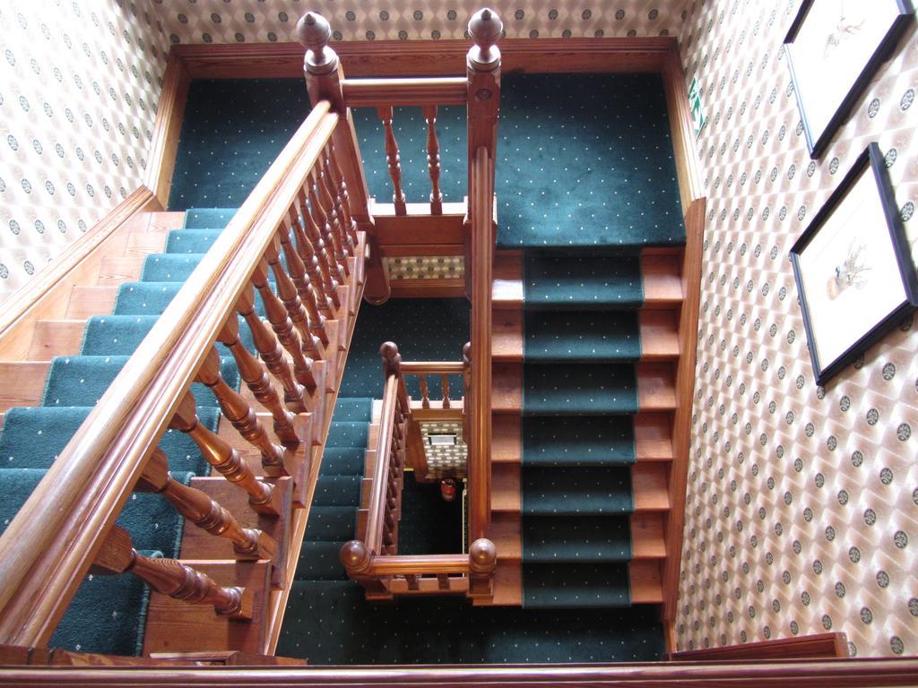 Rossmor Bed & Breakfast Grantown-on-Spey Esterno foto