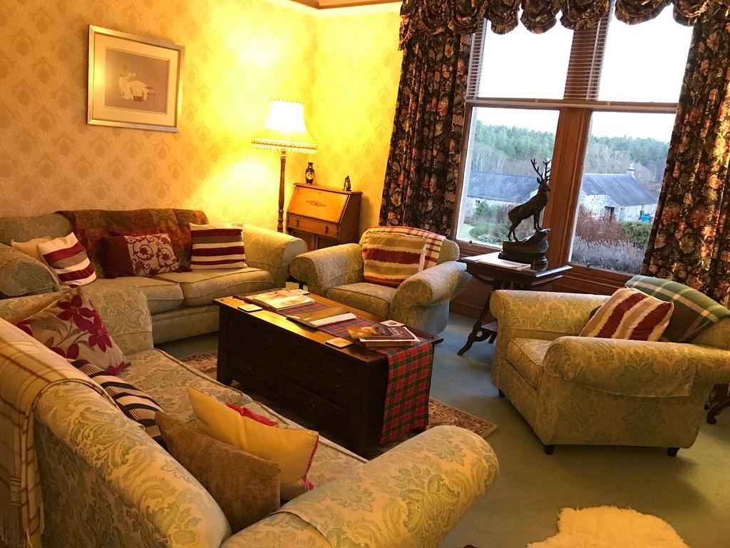 Rossmor Bed & Breakfast Grantown-on-Spey Esterno foto