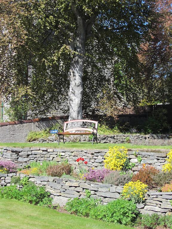 Rossmor Bed & Breakfast Grantown-on-Spey Esterno foto