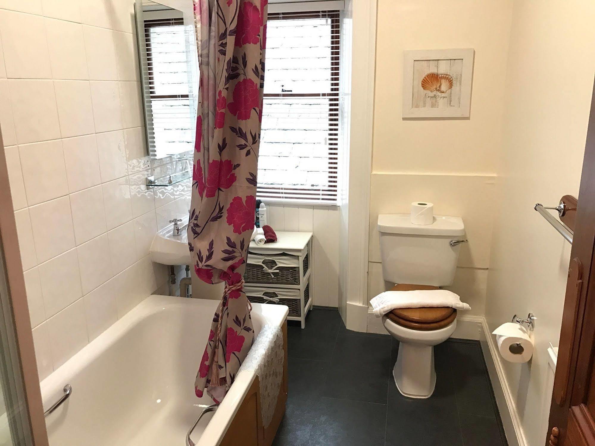 Rossmor Bed & Breakfast Grantown-on-Spey Esterno foto