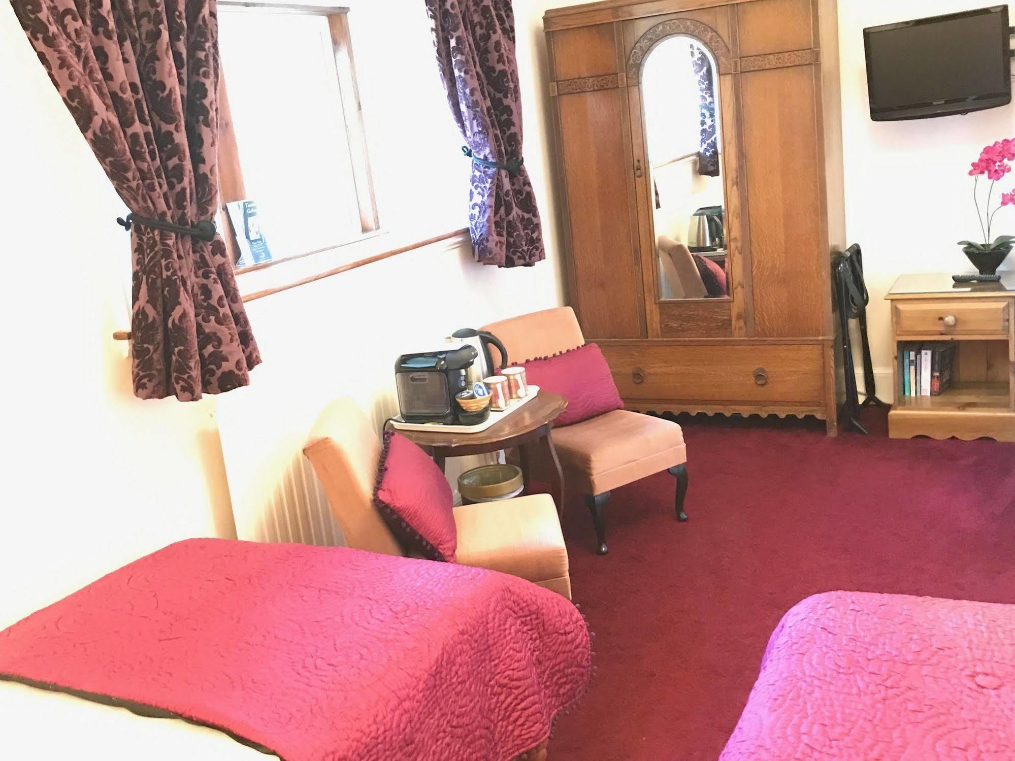 Rossmor Bed & Breakfast Grantown-on-Spey Esterno foto