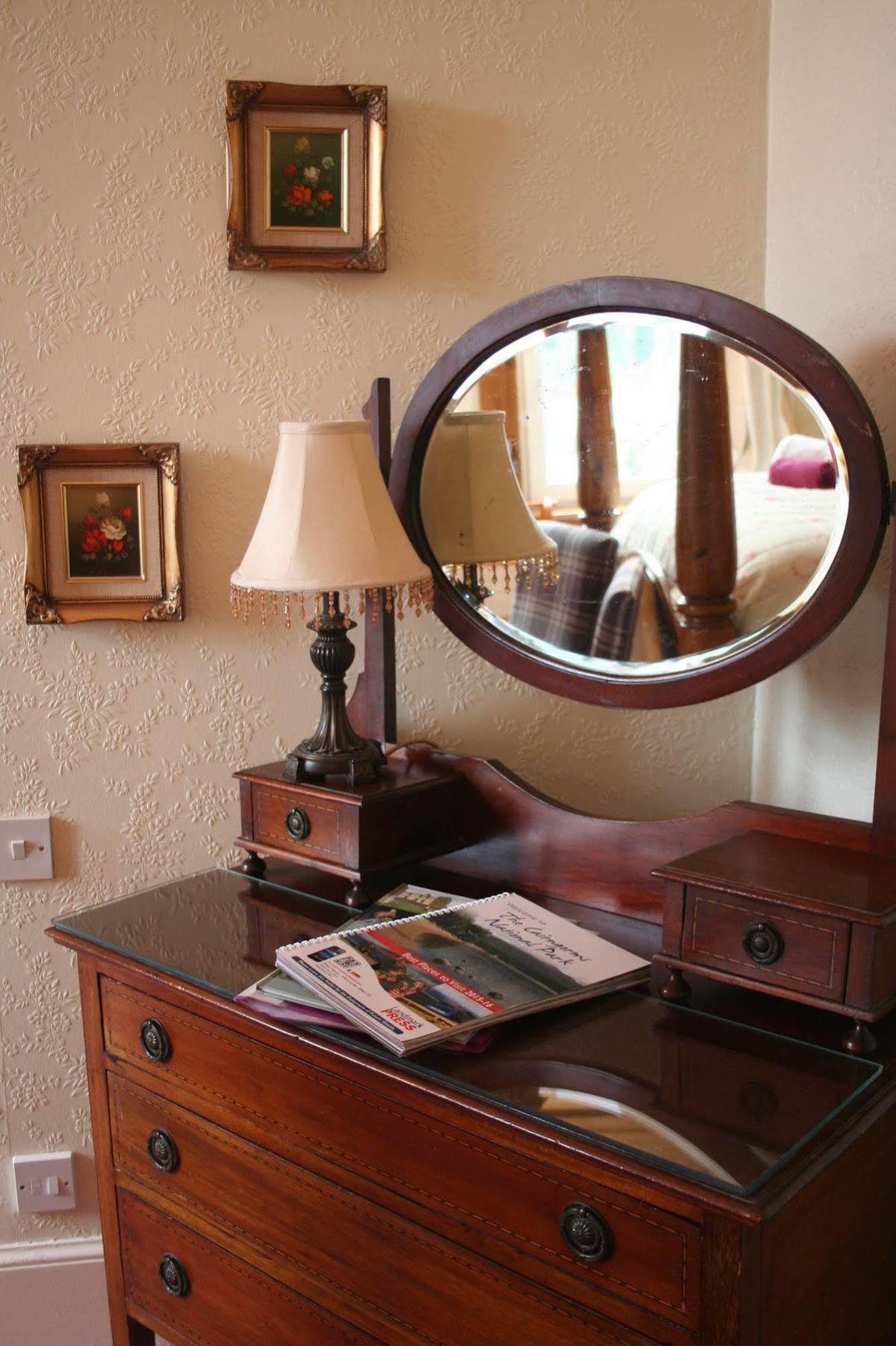 Rossmor Bed & Breakfast Grantown-on-Spey Esterno foto